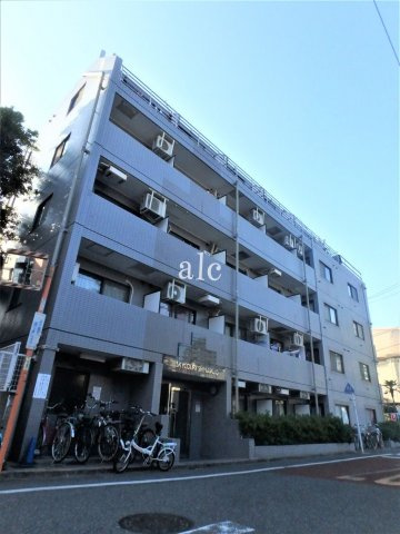 新宿区北新宿２丁目の賃貸マンションの外観|外観もきれいです
