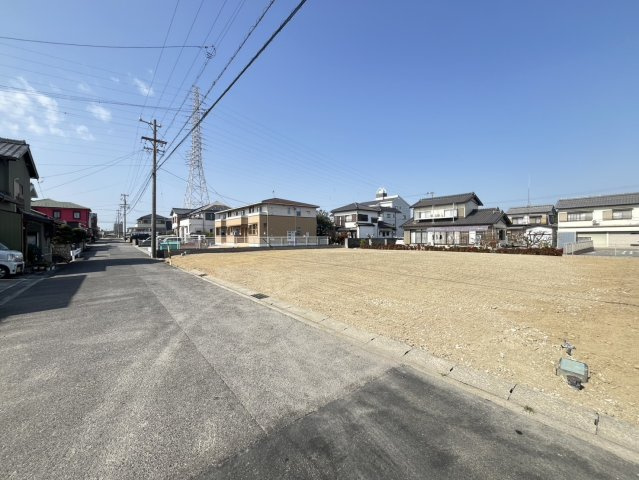 半田市花園町2丁目　全3区画　B区画の前面道路含む現地写真|R8.2.23撮影　前道約6ｍ！