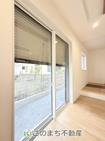 ブルーミングガーデン宇都宮市平松本町の外観|建築中現地写真（同社施工の完成物件・モデルハウスがご見学できます）