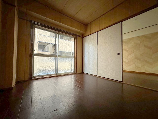 新大阪末広第一ハイツの居間・リビング