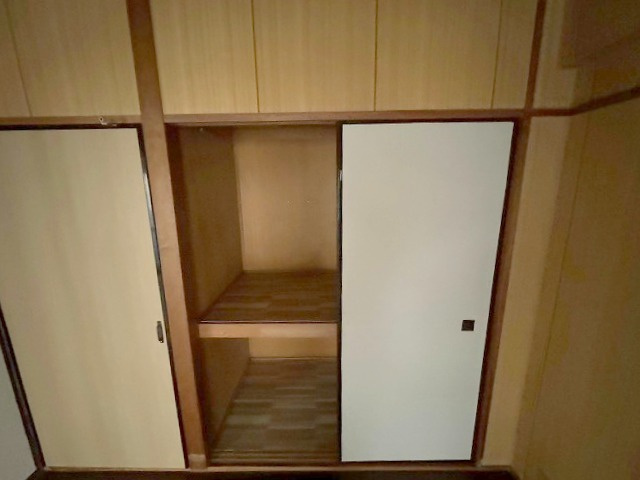 新大阪末広第一ハイツの収納