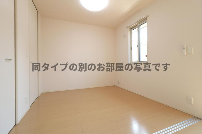 柏崎市田中のアパートの寝室