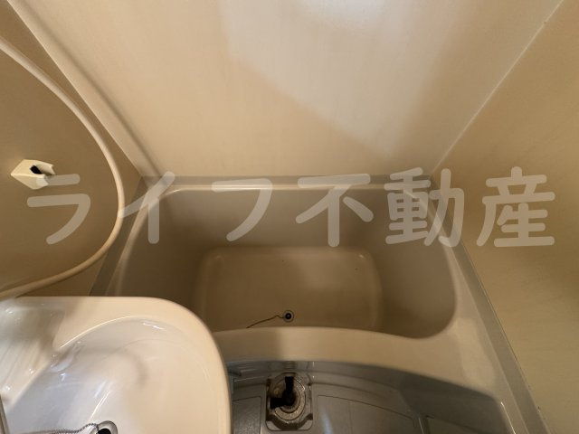吉田アバンギャルドの浴室|ゆったり過ごせるお風呂です