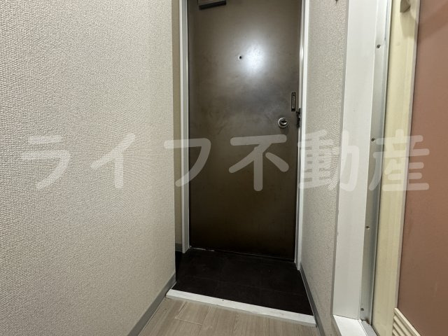 吉田アバンギャルドの玄関|毎日通る玄関はこちらです