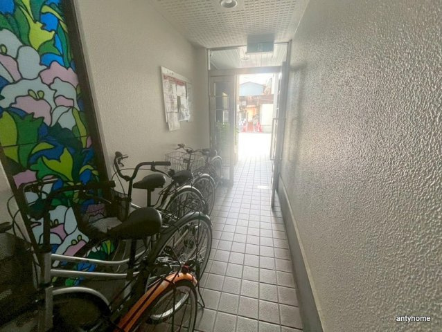 ウィンズコートのロビー