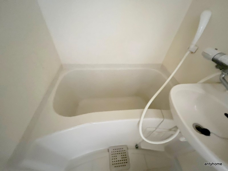 ウィンズコートの浴室