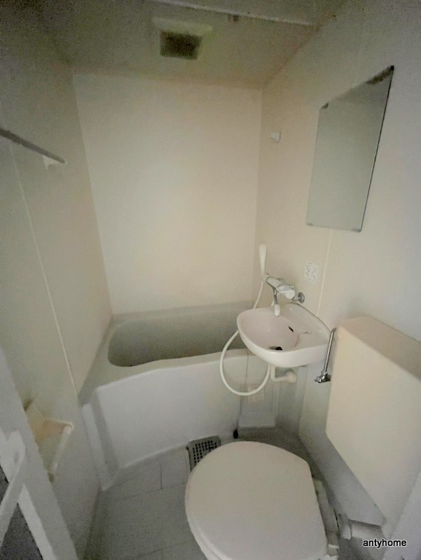 ウィンズコートの浴室