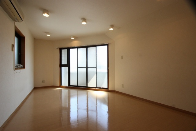 Rote　katzeの居間・リビング