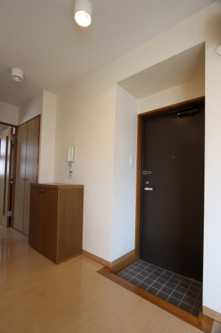 Rote　katzeの玄関