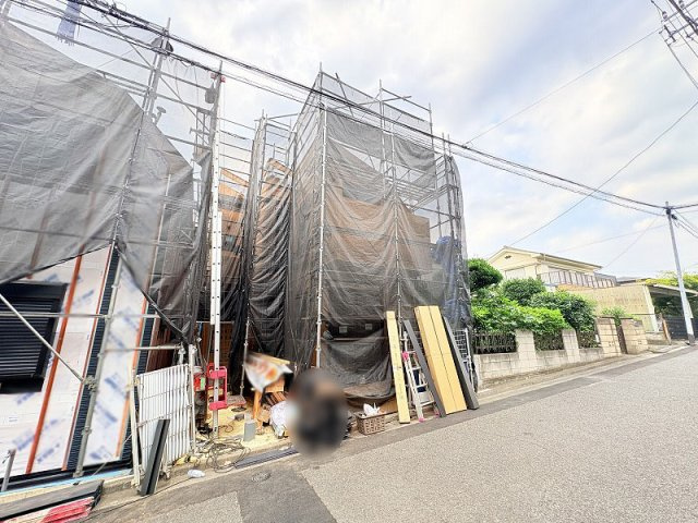 【外観】 | 練馬区東大泉2丁目　新築一戸建住宅　全2棟　（保谷店） | 第一種低層住居専用地域につき住環境の良さが魅力。