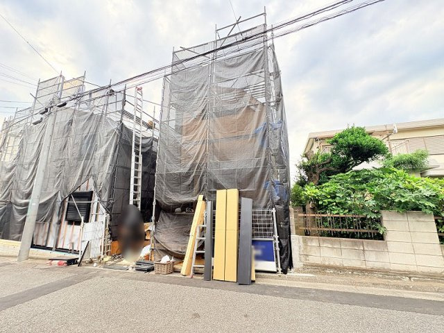 【外観】 | 練馬区東大泉2丁目　新築一戸建住宅　全2棟　（保谷店） | 教育施設や商業施設が近くに揃い暮らしに便利なロケーション。