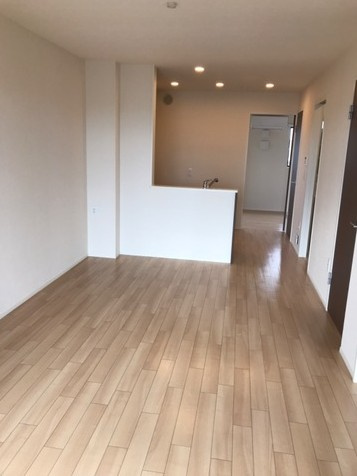 センチュリーハイツⅡの居間・リビング