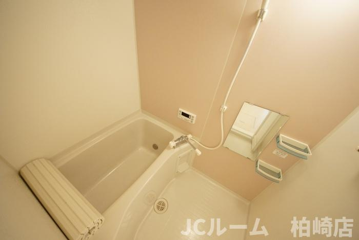 柏崎市田中のアパートの浴室|写真は同建物の別のお部屋の参考写真です