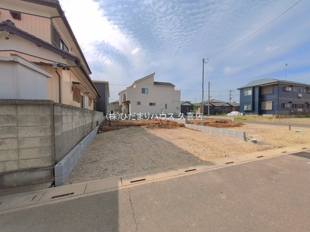 幸手市東４丁目　新築一戸建て　02　リーブルガーデンの駐車場|2026/04/14　撮影