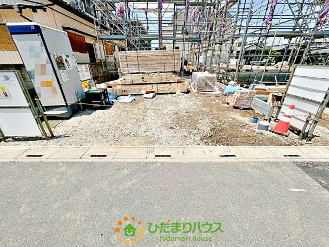幸手市東４丁目　新築一戸建て　02　リーブルガーデンの駐車場|2026/05/01　撮影