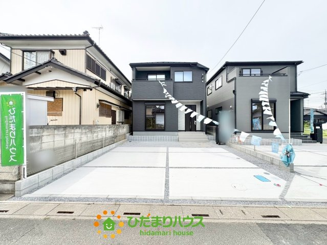 幸手市東４丁目　新築一戸建て　02　リーブルガーデンの駐車場|2026/8/28　撮影
