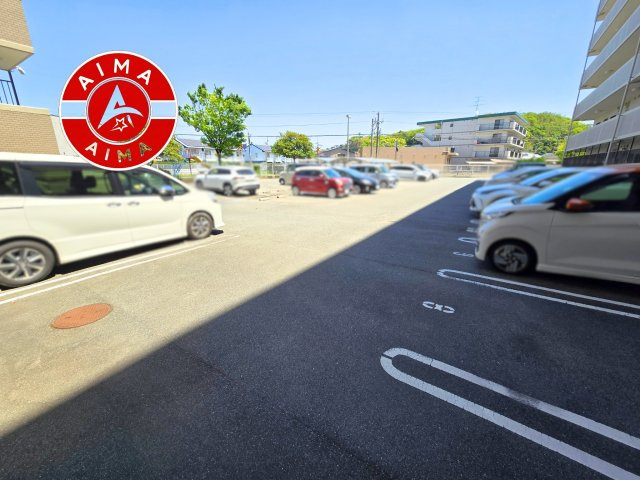 アムール和白駅の駐車場|敷地内の駐車場です。