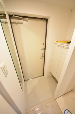 【玄関】 | SERENiTE三宮