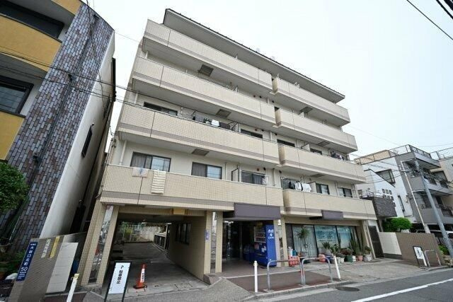中板橋ダイカンプラザシティの外観