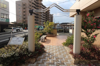 【エントランス】 | フェアリー西市