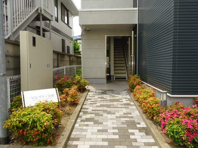 マルベリー小岩のエントランス