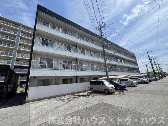 デイズ・ガーデンの駐車場