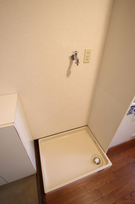 【設備】 | ブルージュ喜志 | 室内洗濯機置き場