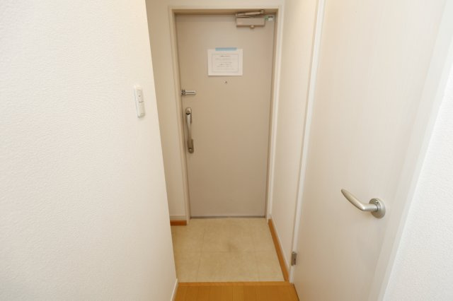 マルベリー小岩の玄関