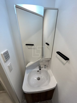 【洗面所】 | ファーストフィオーレ谷町六丁目フェリシア | ファーストフィオーレ谷町六丁目フェリシア　洗面所