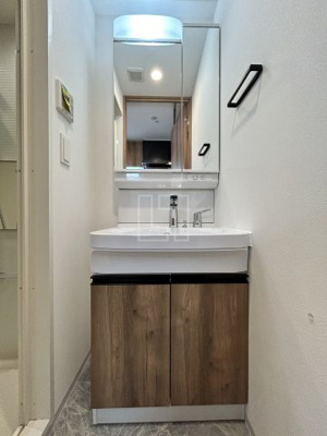 【独立洗面台】 | ファーストフィオーレ谷町六丁目フェリシア | ファーストフィオーレ谷町六丁目フェリシア　独立洗面台