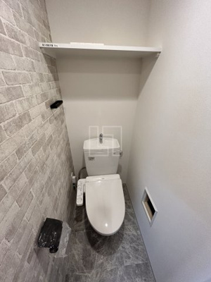 【トイレ】 | ファーストフィオーレ谷町六丁目フェリシア | ファーストフィオーレ谷町六丁目フェリシア　温水洗浄便座