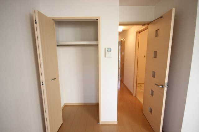 サンハイツ北六甲弐番館の収納|専用の収納スペースです