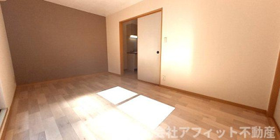 【居間・リビング】 | エスト柳 | 洋室7.5帖