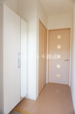 【玄関】 | ＮＭＯＮ・ⅡＪ | 【ＮＭＯＮ・ⅡＪ】収納もある玄関です