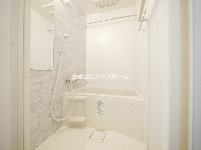 S-RESIDENCE千里丘の浴室