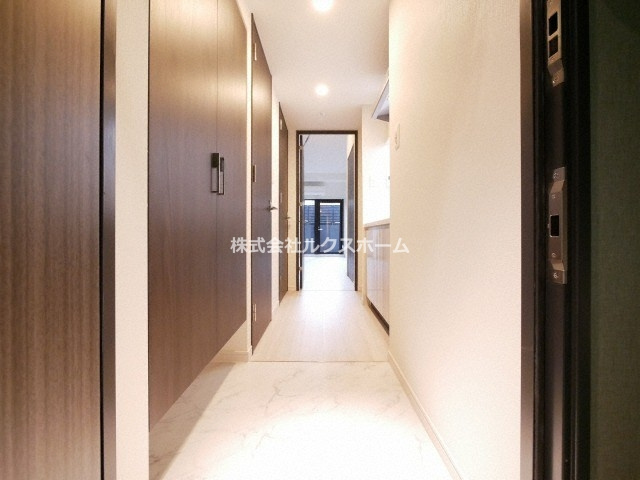 S-RESIDENCE千里丘の玄関