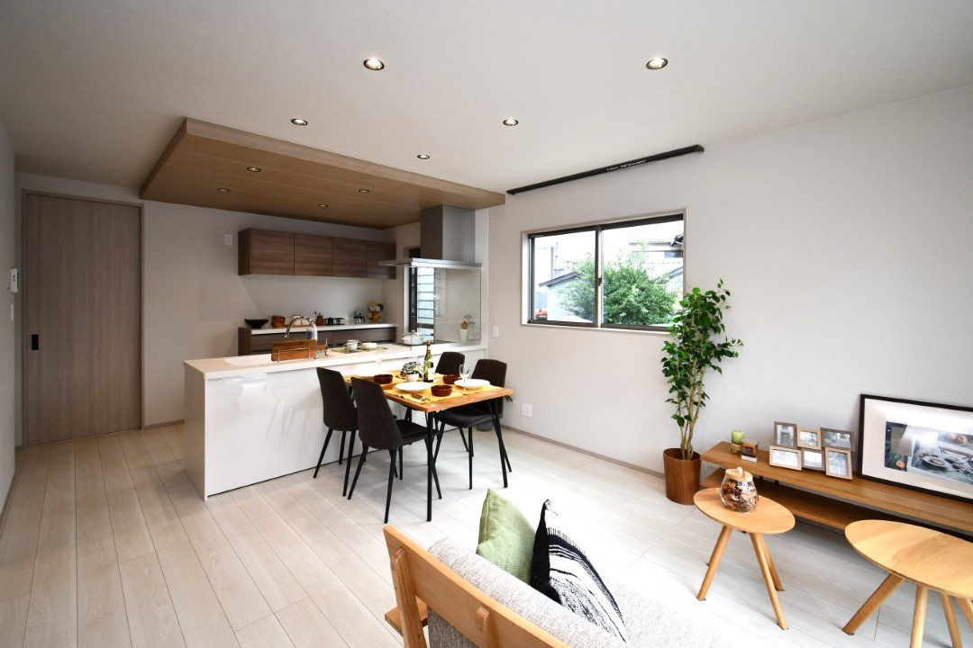 高知市鴨部⑨　新築一戸建ての区画図|■建物価格3,498万円■土地面積138.66㎡■建物面積103.02㎡■4LDK