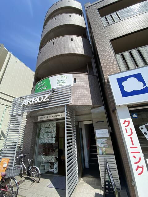 シーズンコート東山