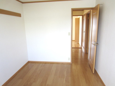 【寝室】 | サンリット