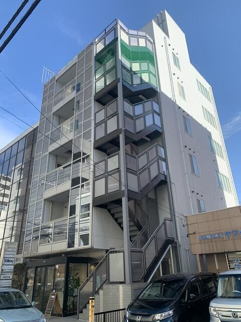 新堀ギタービル本厚木の外観