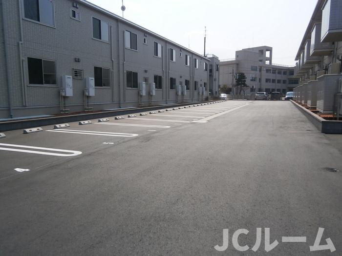 スカーヴァティーの駐車場