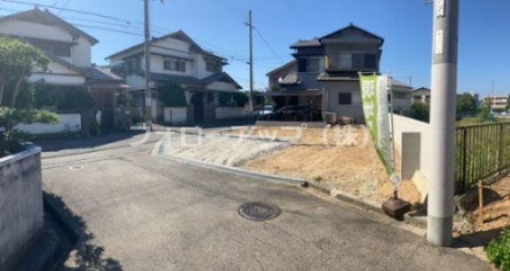 リーブルガーデンS 貝塚澤8期の前面道路含む現地写真|前面道路含む現地写真です