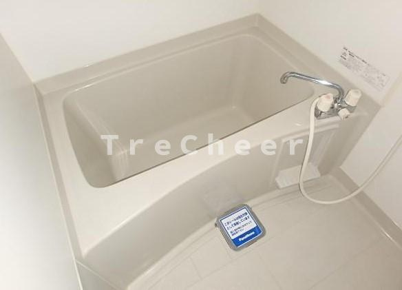 ヴィラ・アキアーロの浴室