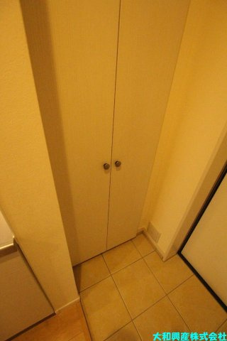 メゾンラテールの玄関