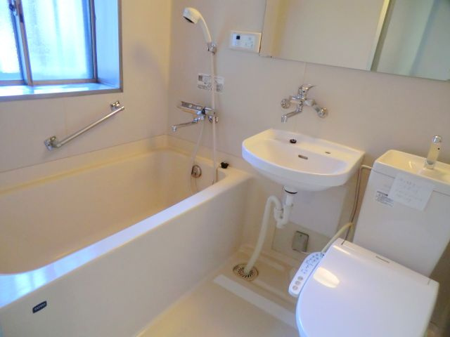 大東ハウスの浴室