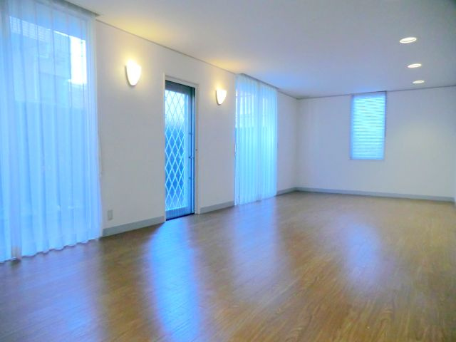 大東ハウスの居間・リビング