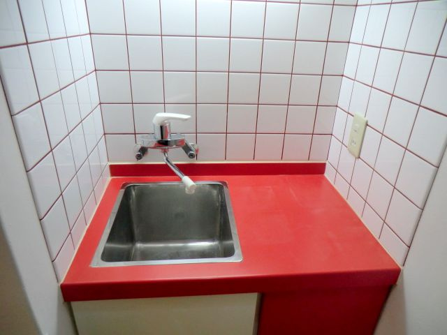 大東ハウスの独立洗面台