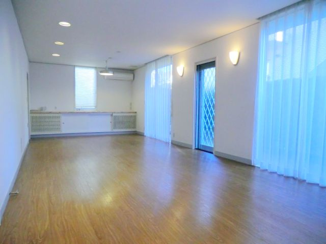 大東ハウスの居間・リビング