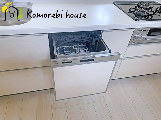 上尾市上　12期　新築一戸建て　ブルーミングガーデン　01のキッチン|コンパクトなキッチンで掃除もラクラク