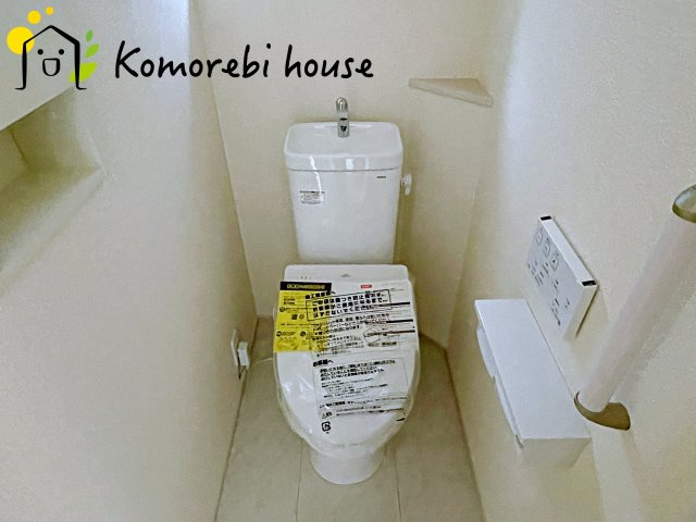 上尾市上　12期　新築一戸建て　ブルーミングガーデン　01のトイレ|トイレもきれいです